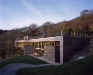 Du Maurier Riverside Hideaway